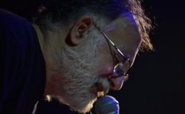 Θάνος Μικρούτσικος | Ο Σταυρός του Νότου – (Live)
