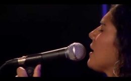 Σωκράτης Μάλαμας – Φύλλα Αλκαλικά (Official Live)