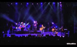 ΣΩΚΡΑΤΗΣ ΜΑΛΑΜΑΣ-ΕΞΩ (Στη συναυλία DVD 1 )