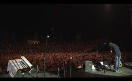 Γιάννης Χαρούλης – Ξενύχτησα στην Πόρτα σου – Live
