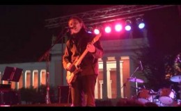 music Αλκίνοος – Το άδειο Παράθυρο – (live )