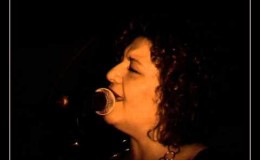 music Το ξέρω πια δε μ’ αγαπάς (Έρημοι δρόμοι) – Γιώτα Νέγκα