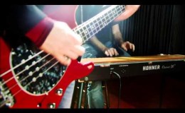 music Τουμπεκιστάν – Χάρις Αλεξίου (Video Clip)