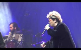 music Χάρις Αλεξίου & Δήμητρα Γαλάνη – Δι’ Ευχών