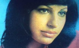 music Χάρις Αλεξίου μια μάνα είχε όμορφο γιό (μοιρολόι)