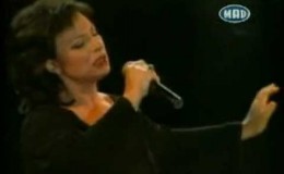 music Χάρις Αλεξίου – Θεός αν είναι