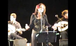 music Τα σταφυλάκια ~ Χάρις Αλεξίου (Το αλάτι της γης)