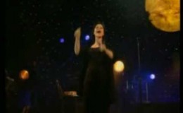 music Χάρις Αλεξίου-Όλα σε θυμίζουν