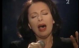 music Χάρις Αλεξίου – Θέατρο σκιών /Ελένη