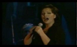 music Χάρις Αλεξίου – Η Ταμπακιέρα | Haris Alexiou – Tabakiera (LIVE)