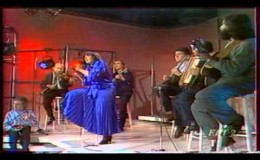 music ΧΑΡΙΣ ΑΛΕΞΙΟΥ – ΚΑΜΩΜΑΤΟΥ