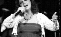music Κλείσε τα μάτια σου – Χάρις Αλεξίου