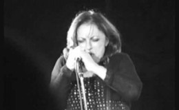 music Χάρις Αλεξίου – Με Γέλασαν Μια Χαραυγή