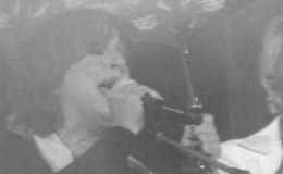music Χάρις Αλεξίου – Μαρινέλλα “Νυχτερίδες κι αράχνες”