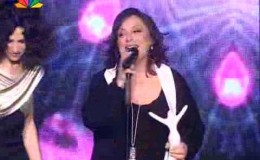 music Χαρούλα Αλεξίου – η ερμηνεύτρια της χρονιάς 2009