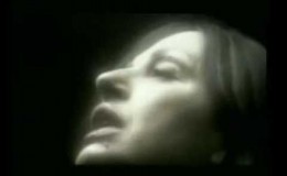 music Το Κύμα – Χάρις Αλεξίου