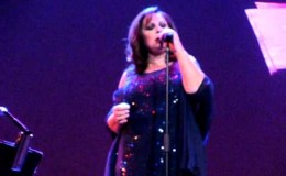 music Χάρις Αλεξίου – Llari Llira