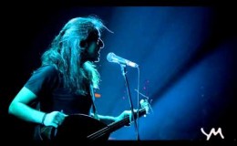 music Γιάννης Χαρούλης – Το σκουλαρίκι