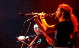 music ΓΙΑ ΠΕΣ ΜΑΣ ΧΑΡΕ-ΚΩΣΤΑΝΤΗΣ+ΓΙΑΝΝΗΣ ΧΑΡΟΥΛΗΣ@ΣτΝ_2011