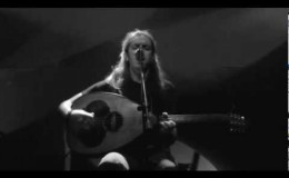 music Γιάννης Χαρούλης | Όλοι μου λένε γιάντα κλαις