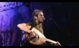 music Ερωτόκριτος  Τα θλιβερά μαντάτα  Γιάννης Χαρούλης @ Θέατρο Βράχων Βυρώνα 1 9 2012