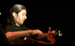 music XAROULIS YIANNIS – O DIAFANOS (Goudi 2009)