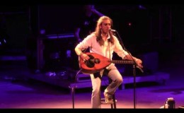 music Για το Λυκαβηττό | Γιάννης Χαρούλης ( Λυκαβηττός 2013 )