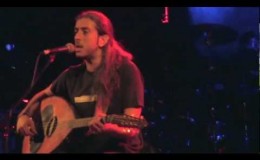 music Χίλια μύρια κύματα | Γιάννης Χαρούλης