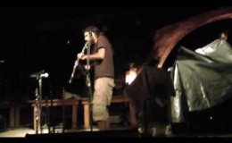 music Ποιός πλούσιος απέθανε | Χαρούλης – Κωσταντής ( Κόνιτσα 2013 )