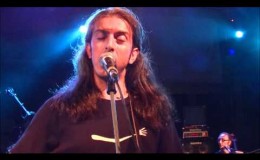 music Γιάννης Χαρούλης – Το σκουλαρίκι @ Βαρβάρα, 29/7/2011
