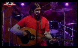 music Giannis Charoulis – ”STIS CHARAVGES XECHNIEMAI”