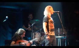 music Ο Άμλετ της σελήνης – Χ.Θηβαίος & Γ. Χαρούλης