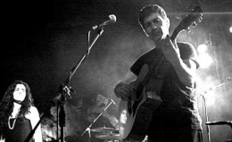 music Σωκράτης Μάλαμας – Μισή Πίστη Live