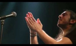 music Τουτο το μηνα | Γιάννης Χαρούλης