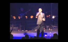 music Δημήτρης Μητροπάνος-Σ’αναζητώ στη Σαλονίκη[Odeon Official Live]