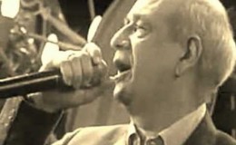 music Σ’ αγαπώ ακόμα – Δημήτρης Μητροπάνος