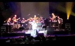 music Σ αγαπώ σαν αμαρτία – Δ.Μητροπάνος Live @ Radio City New York