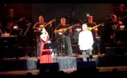 music Το σπίτι στην ανηφοριά Μητροπάνος Ζορμπαλά Radio City New York