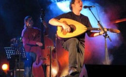 music Αλκίνοος Ιωαννίδης – Σιωπή Live
