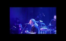 music Αλκίνοος Ιωαννίδης- Δεν μπορώ (Live στο PassPort 2013)