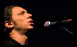 music 4. Όσα η αγάπη ονειρεύεται – Ο κόσμος που αλλάζει