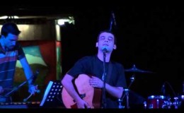 Απόστολος Ρίζος – “Γυάλινη μικρή κουκλίτσα” / “Σε θέλω”