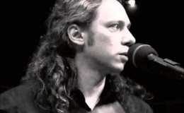 music Αλκίνοος Ιωαννίδης – Ένα το χελιδόνι