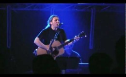 music Αλκίνοος Ιωαννίδης – Τ’ Αη Γιωρκού (HOPE FESTIVAL LIVE)