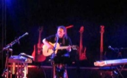 music Αλκίνοος Ιωαννίδης- Αράχνη live