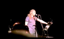music Το τρένο φεύγει στις 8