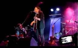 music Αλκίνοος Ιωαννίδης – Θα΄μαι κοντά σου όταν με θές