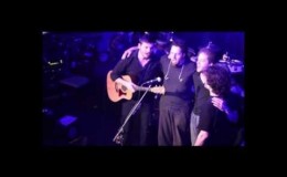 music Αλκίνοος Ιωαννίδης – Cherchez la mam (Live στο PassPort 2013)
