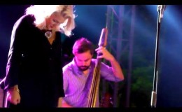 music Νατάσσα Μποφίλιου – Λοχαγός ‘Ερωτας (Δ.Ε.Θ. 13-9-2012)