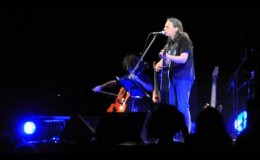music Αλκίνοος Ιωαννίδης – Όνειρο ήτανε (Θέατρο των Αγρών)